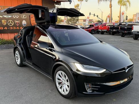 Used 2017 Tesla Model X P100D AWD/4WD image 30