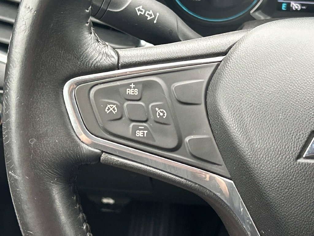 Used 2016 Chevrolet Malibu LT FWD image 24