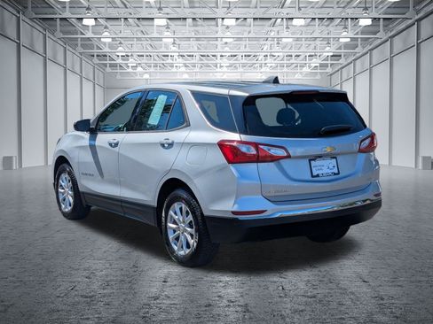 Used 2018 Chevrolet Equinox LS AWD/4WD image 3