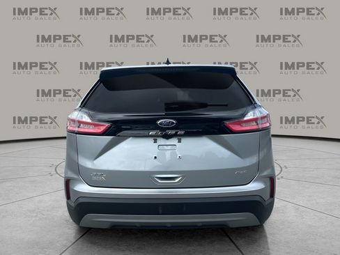 Used 2024 Ford Edge SEL image 4
