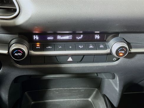 Used 2024 MAZDA CX-30 AWD 2.5 S w/ Select Sport Pkg image 16