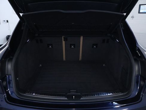 Used 2019 Porsche Macan image 16