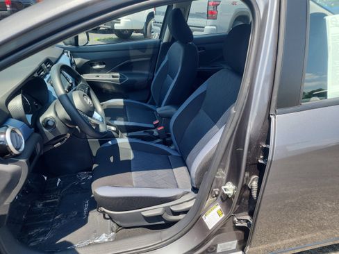 New 2025 Nissan Versa SV w/ Trunk Package image 11