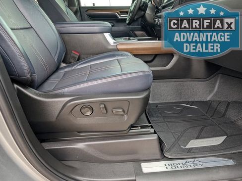 Used 2024 Chevrolet Silverado 2500 High Country w/ High Country Premium Package AWD/4WD image 28