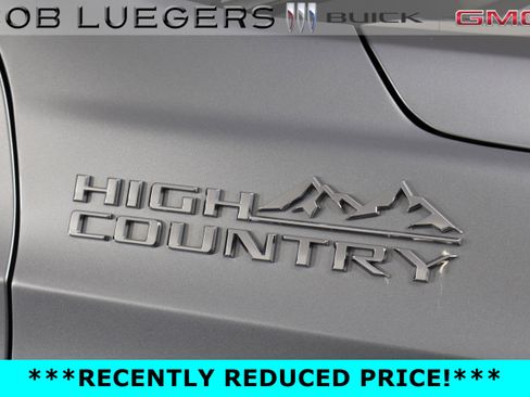 Certified 2024 Chevrolet Tahoe High Country AWD/4WD image 4