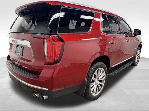 Certified 2021 GMC Yukon Denali image 9