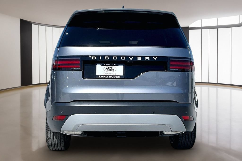 New 2026 Land Rover Discovery S AWD/4WD image 4