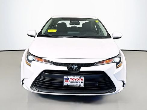 Certified 2024 Toyota Corolla LE FWD image 11