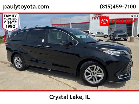 Certified 2025 Toyota Sienna Limited AWD/4WD image 1
