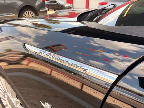 Used 2005 Ford Thunderbird RWD image 11
