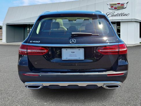 Used 2022 Mercedes-Benz E 450 4MATIC All-Terrain Wagon image 5