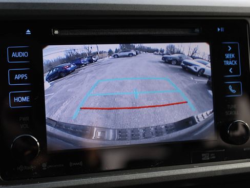 Used 2019 Toyota Tacoma TRD Sport image 24