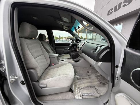 Used 2007 Toyota Tacoma PreRunner w/ SR5 Pkg #2 RWD image 21