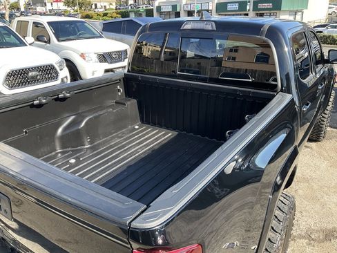 Used 2021 Toyota Tacoma SR5 image 78