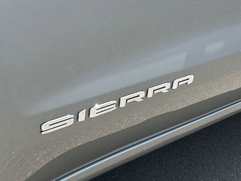Used 2025 GMC Sierra 1500 Pro w/ Pro Value Package RWD image 31