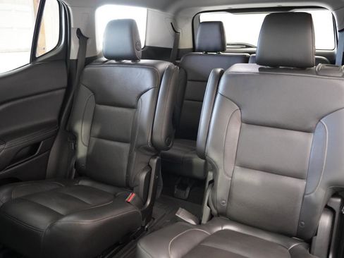 Used 2018 GMC Acadia SLT image 33