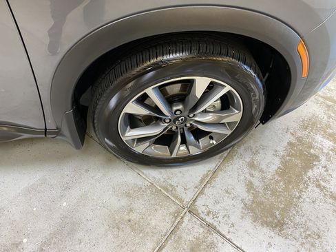 Used 2025 INFINITI QX60 Luxe image 14