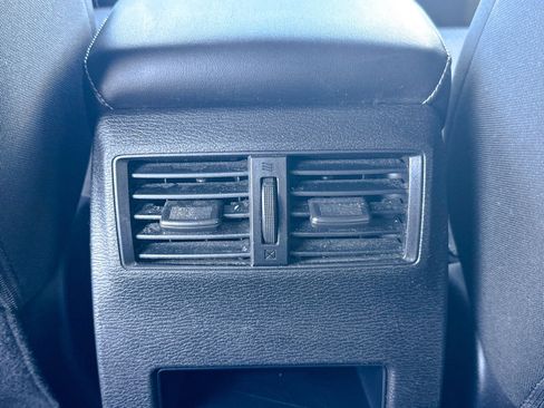 Used 2022 Mitsubishi Outlander ES image 22