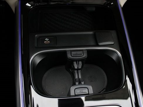 New 2025 Mercedes-Benz GLA 250 4MATIC image 32