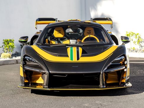 Used 2019 McLaren Senna image 3