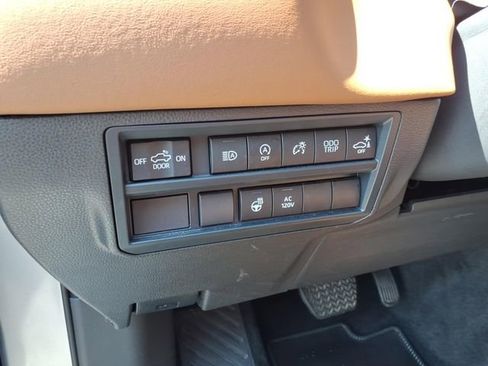 Used 2024 Toyota Tundra 1794 Edition image 17