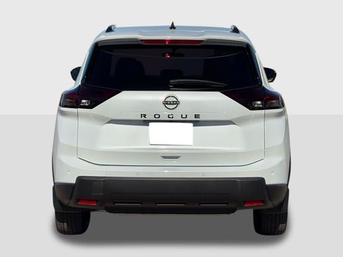 New 2026 Nissan Rogue Dark Armor FWD image 4