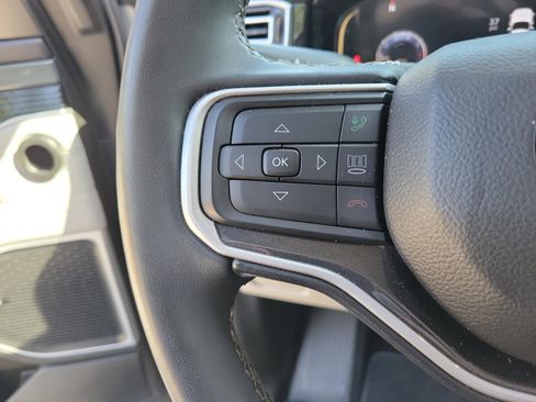 Used 2022 Jeep Wagoneer Series I w/ Convenience Group I AWD/4WD image 24