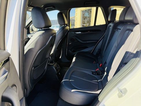 Used 2018 BMW X1 sDrive28i image 8