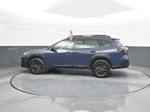 Used 2025 Subaru Outback Onyx Edition AWD/4WD image 5