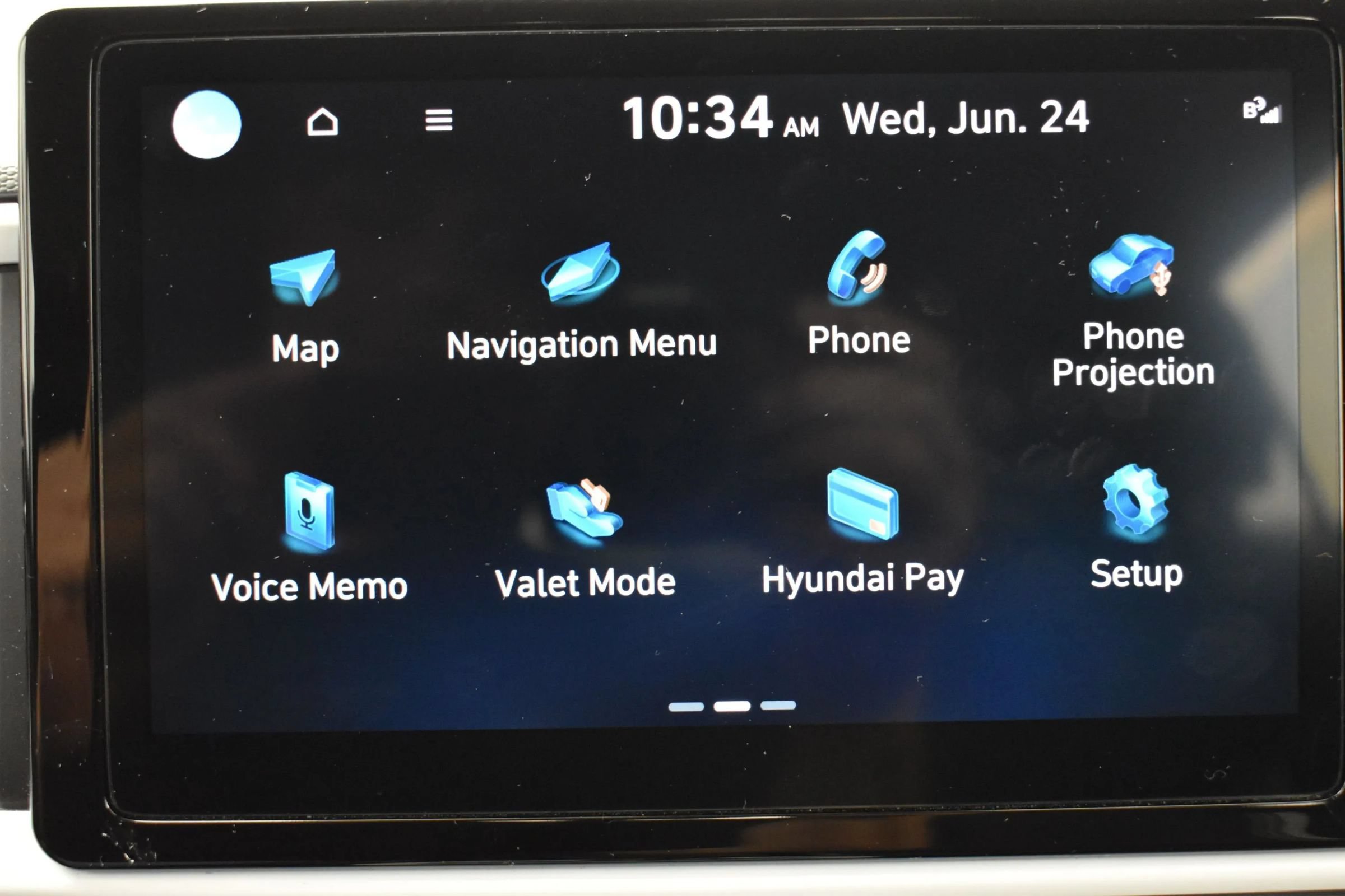 Used 2025 Hyundai Venue Limited FWD image 32
