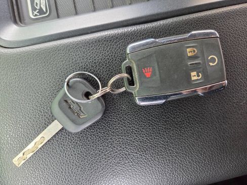 Used 2018 Chevrolet Silverado 1500 LTZ w/ Sport Package image 38