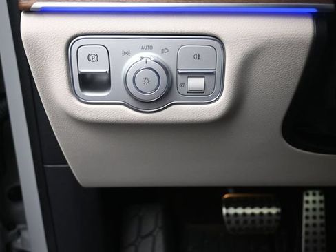 Certified 2026 Mercedes-Benz GLS 450 4MATIC image 16