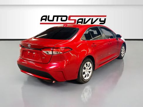Used 2021 Toyota Corolla LE FWD image 7