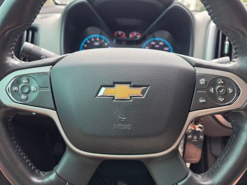 Used 2018 Chevrolet Colorado LT AWD/4WD image 24