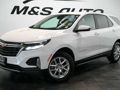 Used 2022 Chevrolet Equinox LT AWD/4WD image 2