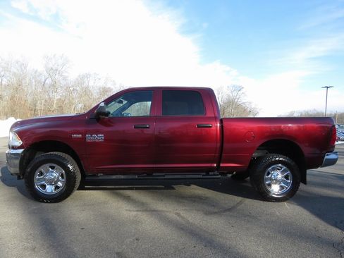 Used 2018 RAM 2500 Tradesman w/ Chrome Appearance Group image 8