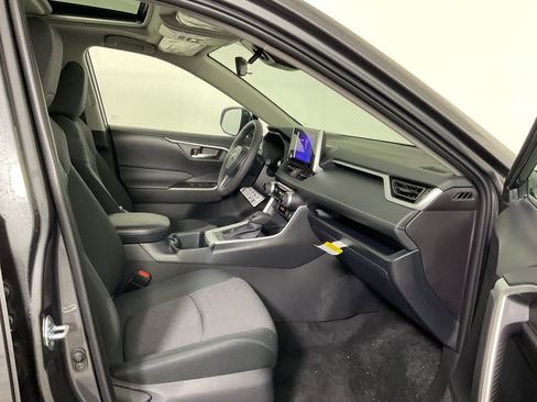 New 2025 Toyota RAV4 XLE image 21