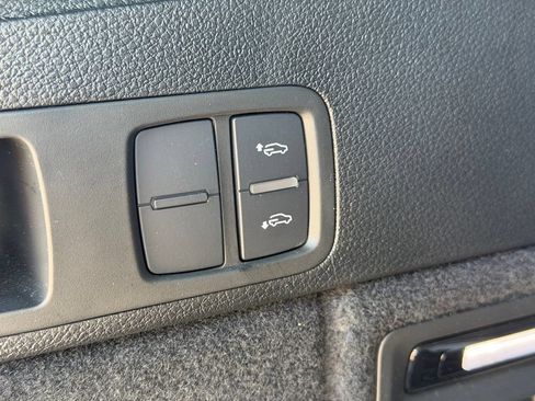 Used 2023 Audi SQ5 Premium Plus AWD/4WD image 7