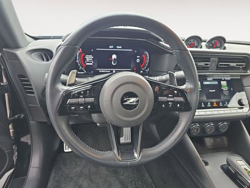 Used 2023 Nissan Z Performance w/ Floor Mat Package (L93) image 11