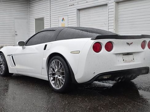 Used 2011 Chevrolet Corvette Grand Sport w/ Preferred Equipment Group image 6