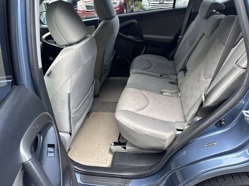 Used 2009 Toyota RAV4 4WD V6 w/ Tow Prep Pkg image 10