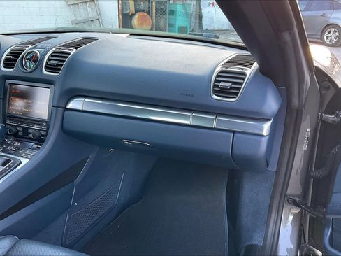 Used 2014 Porsche Boxster S image 14