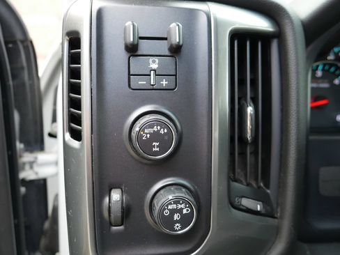 Used 2019 Chevrolet Silverado 1500 LT w/ All Star Edition AWD/4WD image 13