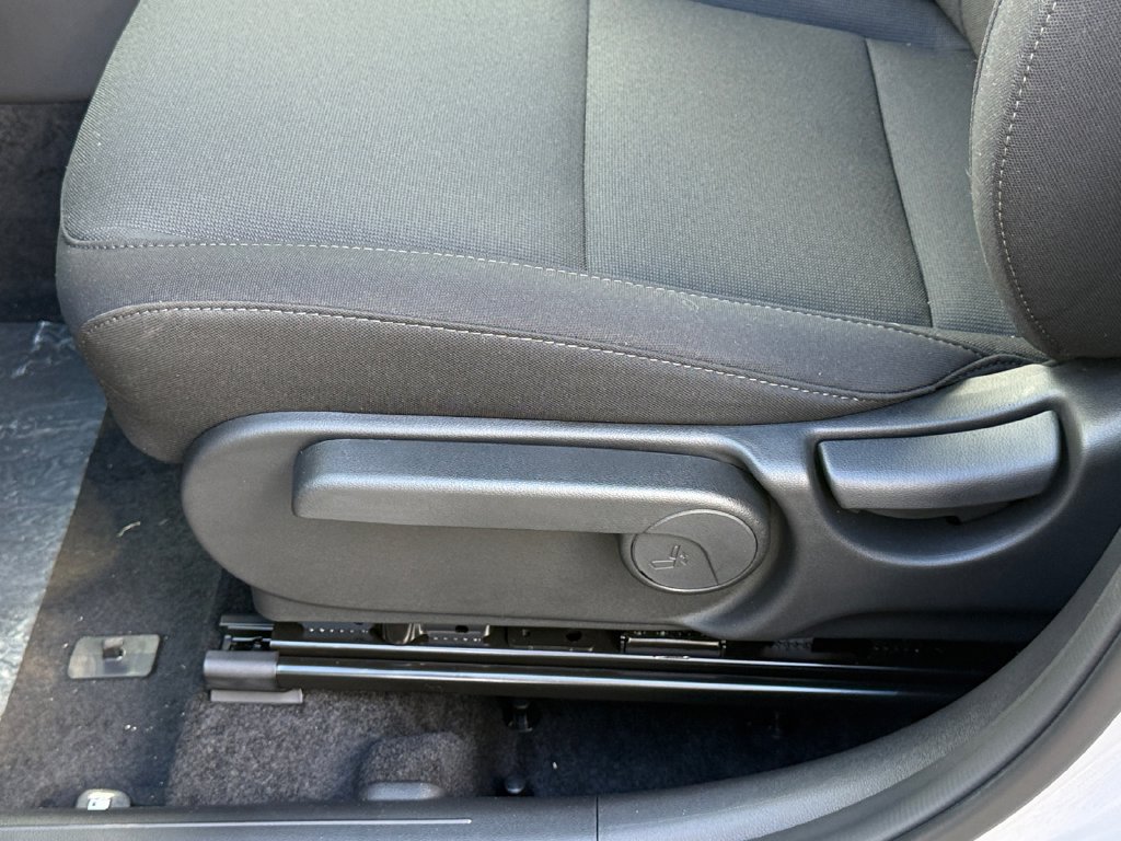 New 2027 Hyundai Kona SEL Sport AWD/4WD image 17