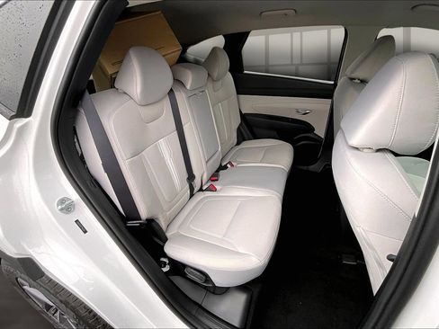 New 2026 Hyundai Tucson SEL image 9