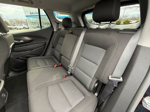 Used 2024 GMC Terrain SLE AWD/4WD image 23