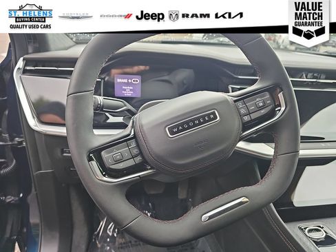 Used 2024 Jeep Wagoneer Launch Edition AWD/4WD image 17