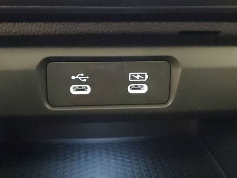 Used 2025 Honda Accord SE image 8