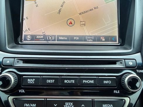 Used 2015 Hyundai Genesis 3.8 RWD image 18
