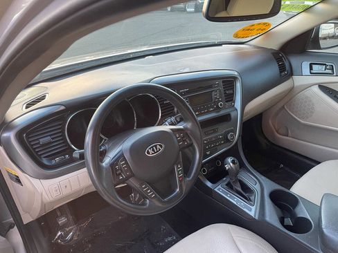 Used 2012 Kia Optima LX image 12